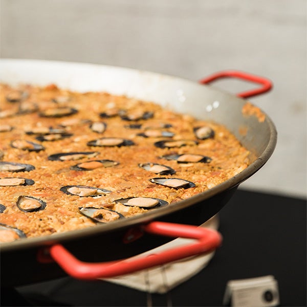 Big Pans & Paellas - Choc N Hog Catering